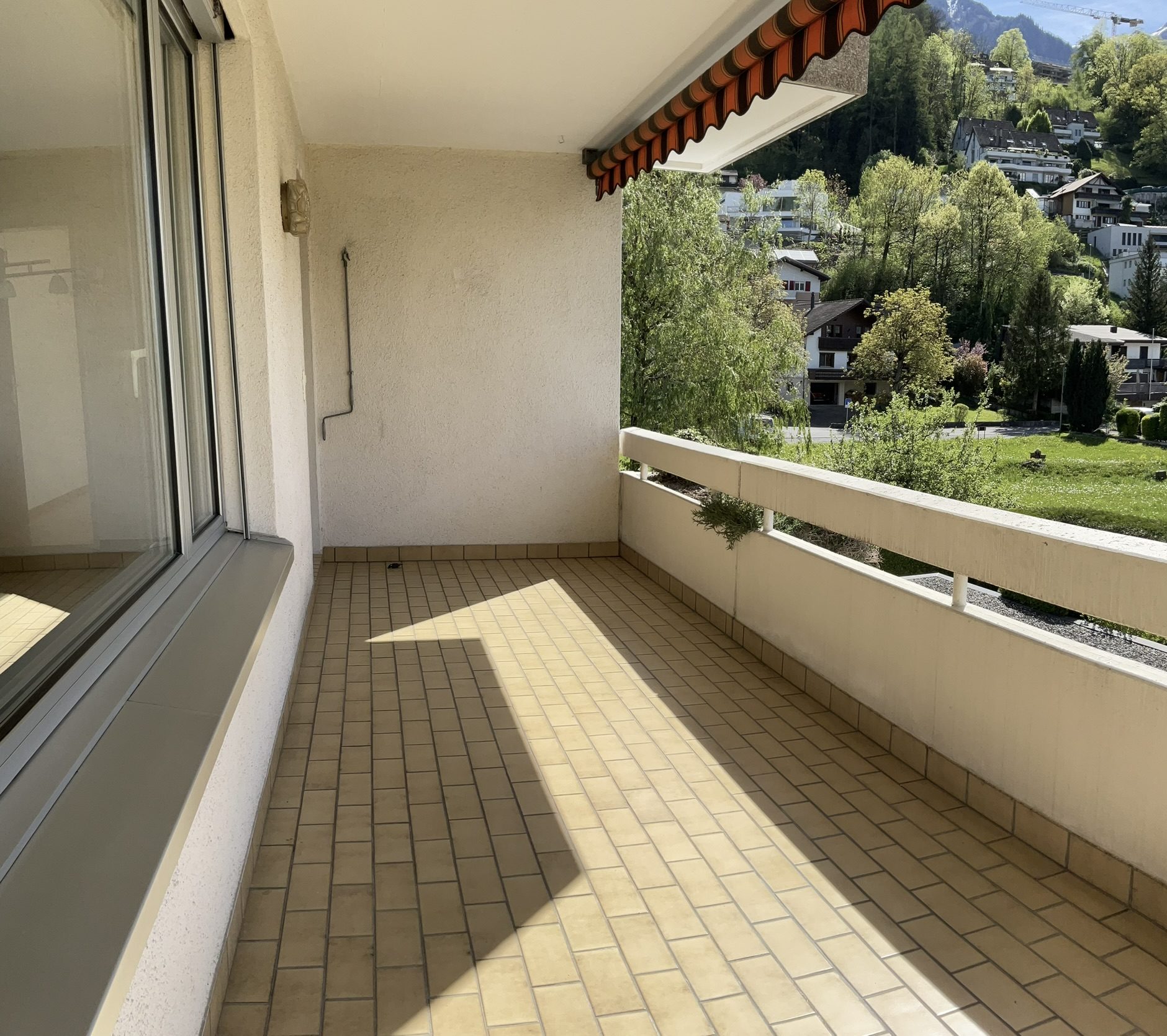 7.Balkon Blick Richtung Osten
