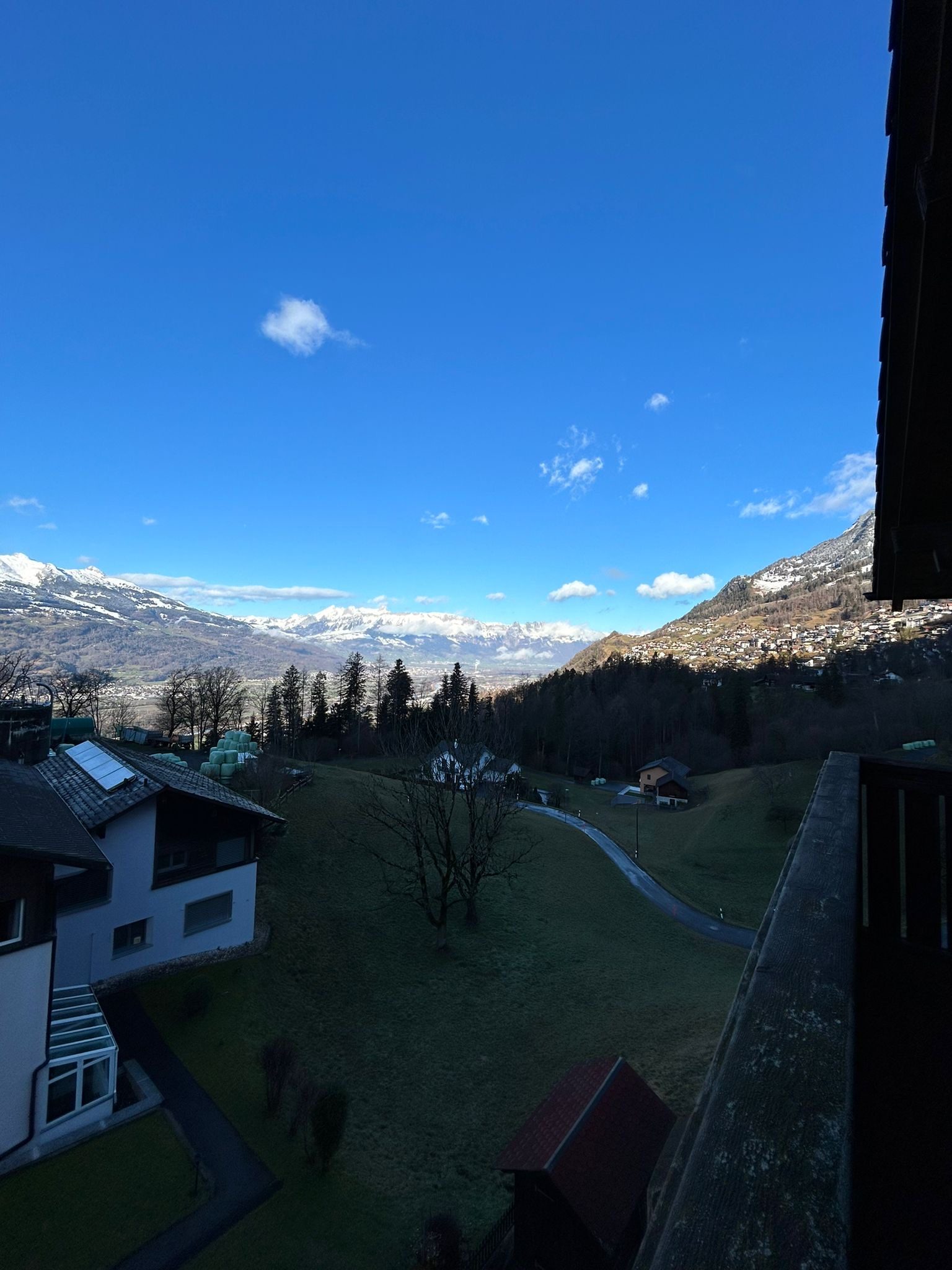 9e77f644-9157-4ec7-9308-f368b410314c