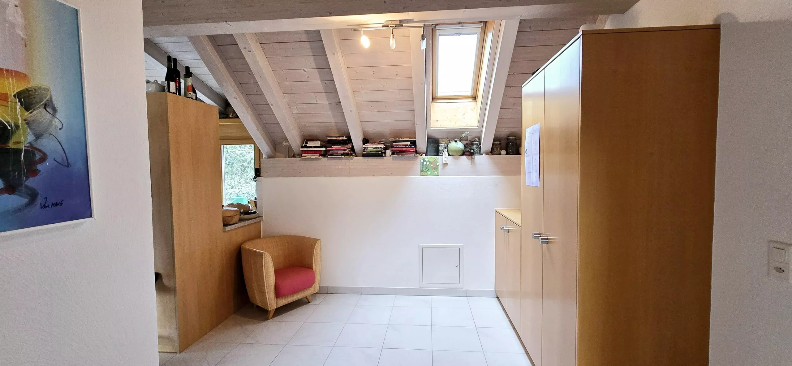 Grosszuegige-25-Zimmerwohnung-in-Oberbendern-ifhd-nemo-2