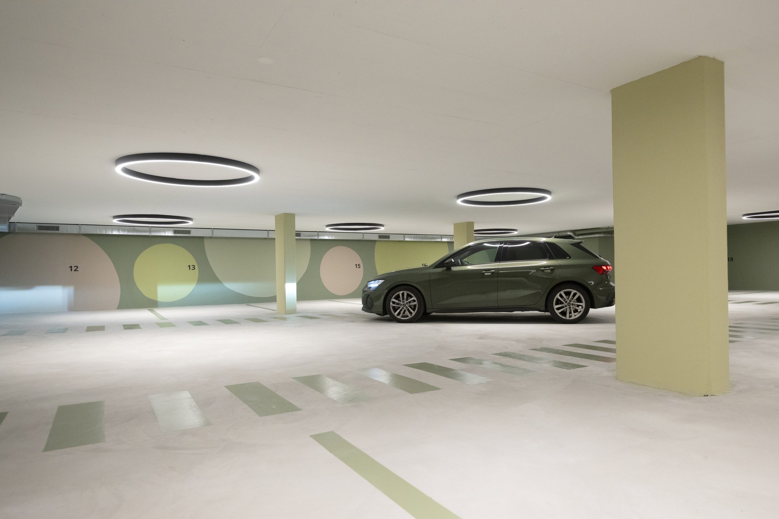 Tiefgarage_MFH 21_mit Auto (7)-20251121-170815