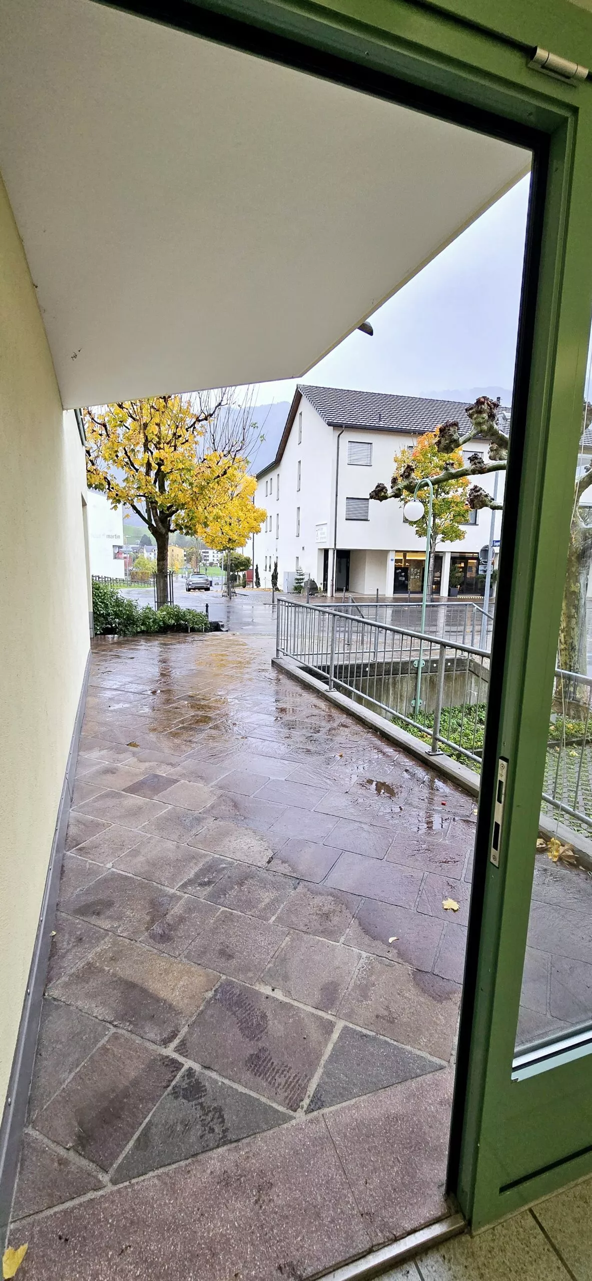 Attraktive-GEWERBEFLAeCHE-im-Eschner-Zentrum-agrx-nemo-3