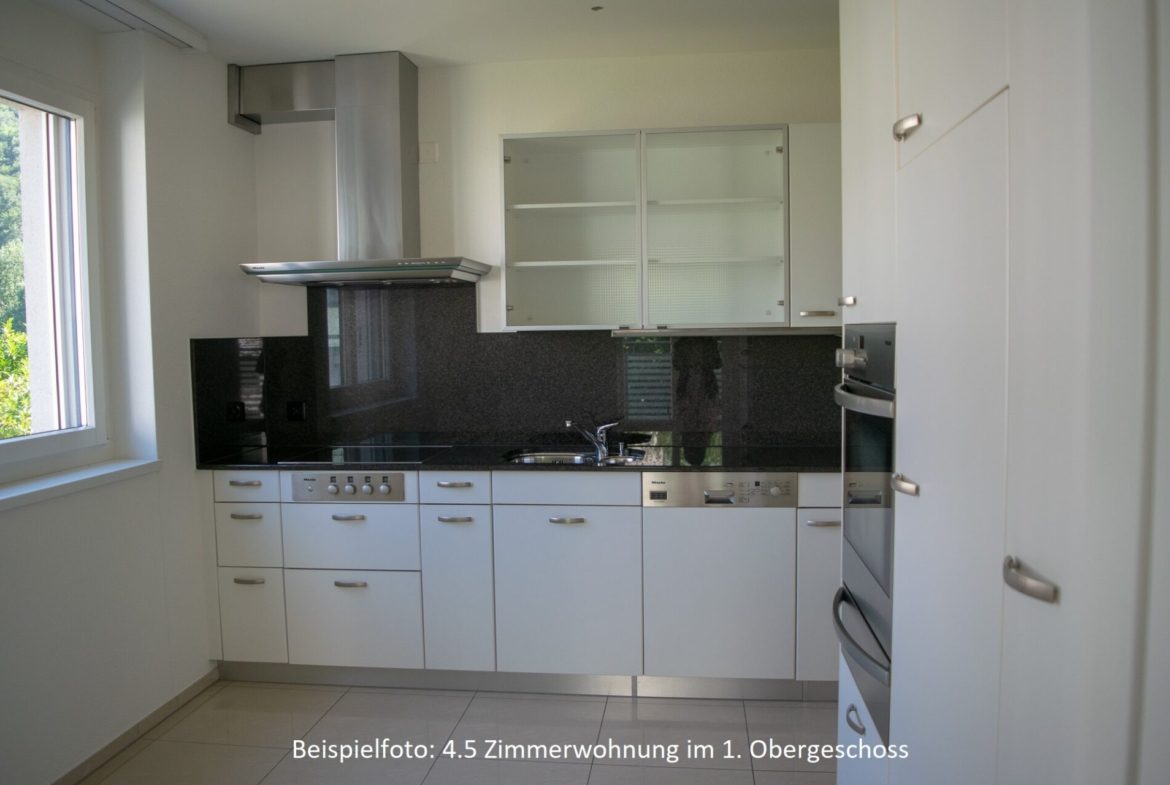 Mehrfamilienhaus mit 5 Wohnungen