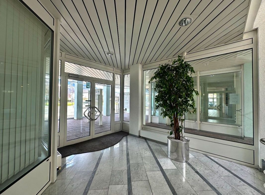 Büro-/Gewerbefläche