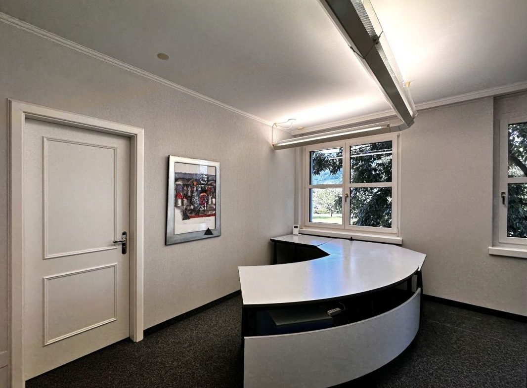 Büro-/Gewerbefläche