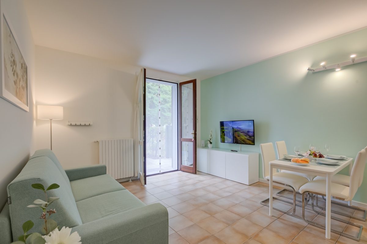 Ferienwohnung direkt am Luganersee (2.5 Autostunden)