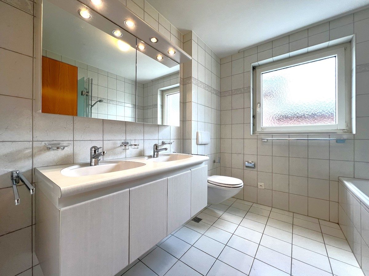Sonnige 3.5 Zimmerwohnung