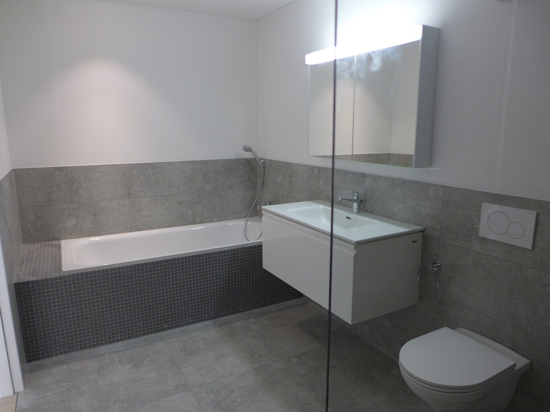 35-Zimmerwohnung-2-OG-Ost-0dba-nemo-13 3.5 Zimmerwohnung 2. OG Ost