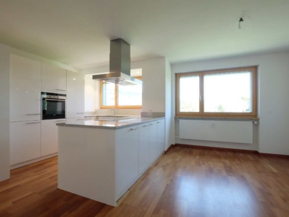 7.0-Zimmerwohnung mit zwei Wohneinheiten
