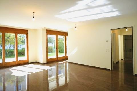 Tolle, helle 2,5 ZImmer GARTENWOHNUNG mit Tiefgarage / Balzers / Haustiere erlaubt