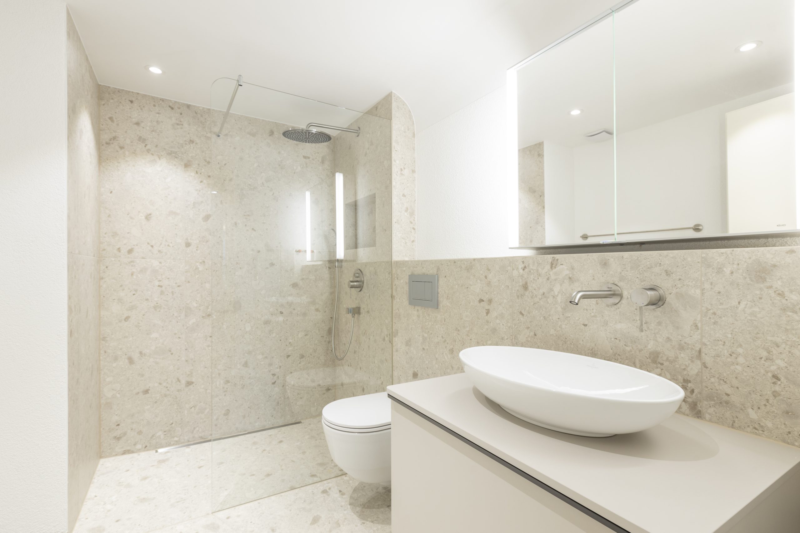 Immogreen_Innenumbau_Vaduz-50-20260824-140245 Hochwertige 2.5-Zimmer-Wohnung mit Cheminée und Panorama-Aussicht in Vaduz