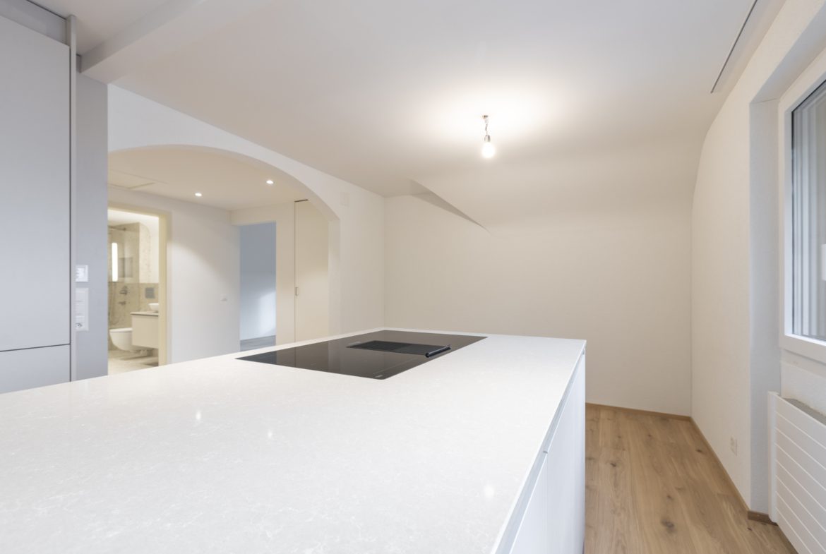 Hochwertige 2.5-Zimmer-Wohnung mit Cheminée und Panorama-Aussicht in Vaduz