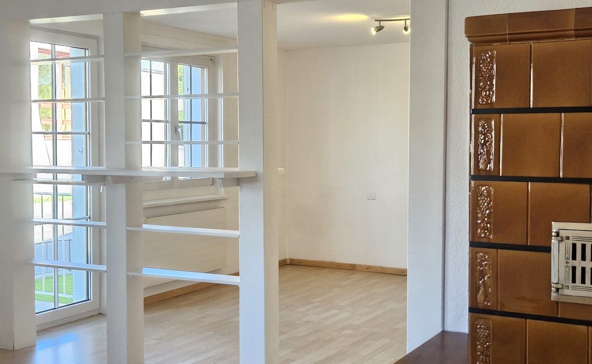 Grosses 4.5 Zimmerhaus