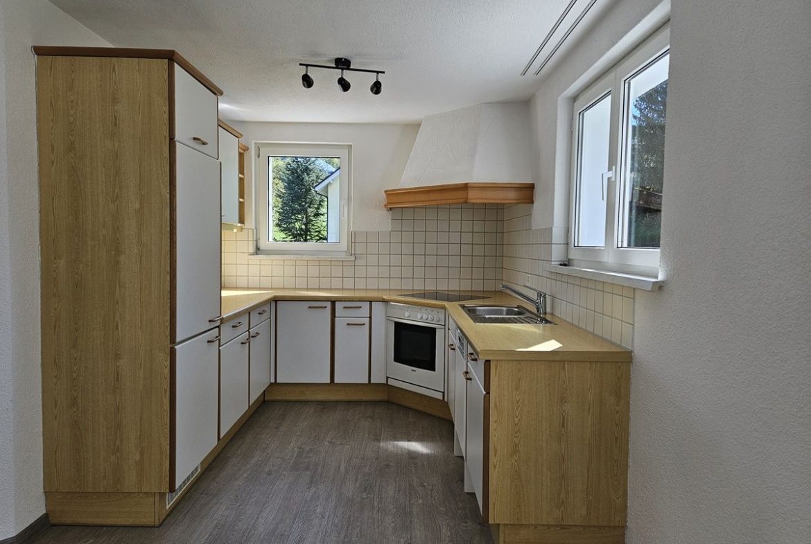 3.5-Zi.-Erdgeschosswohnung mit eigener Aussenfläche