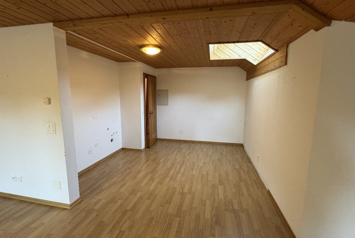 4.5 Zimmer-Einfamilienhaus mit Einliegerwohnung