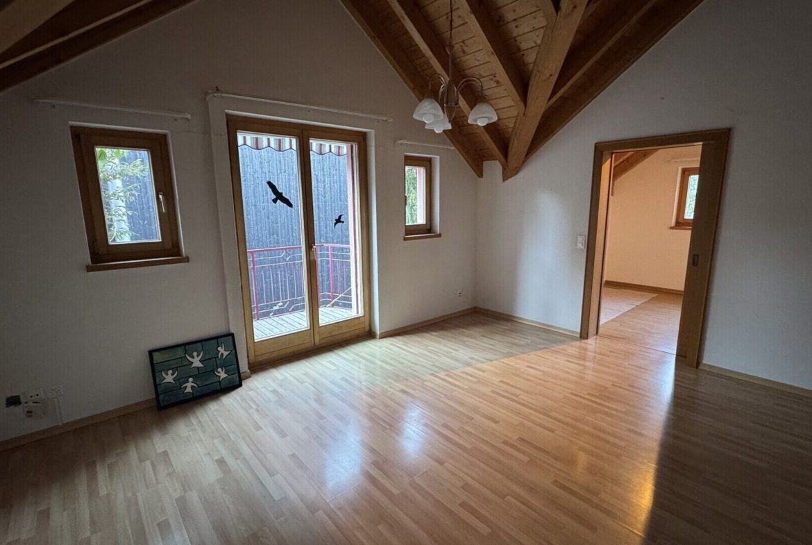 4.5 Zimmer-Einfamilienhaus mit Einliegerwohnung