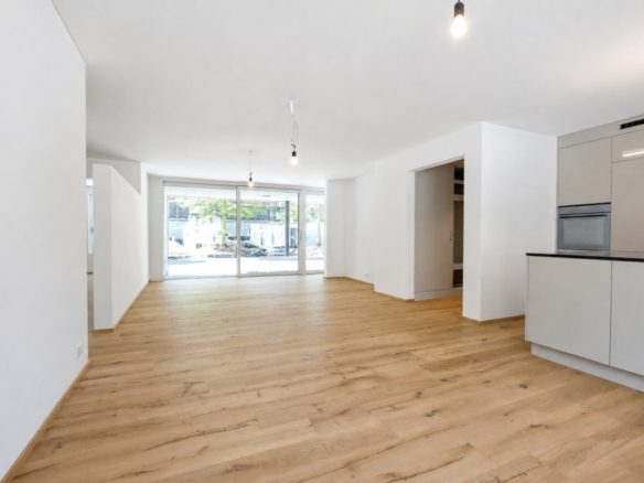 4.5-Zimmerwohnung im EG
