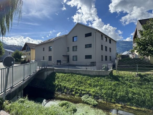 Grossräumige 4.5 Zimmerwohnung