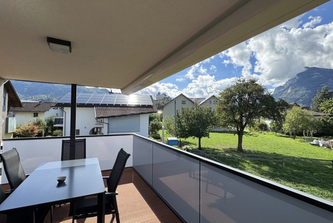 Grossräumige 4.5 Zimmerwohnung
