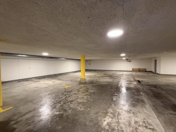 Tiefgaragenplätze in Mauren zu vermieten