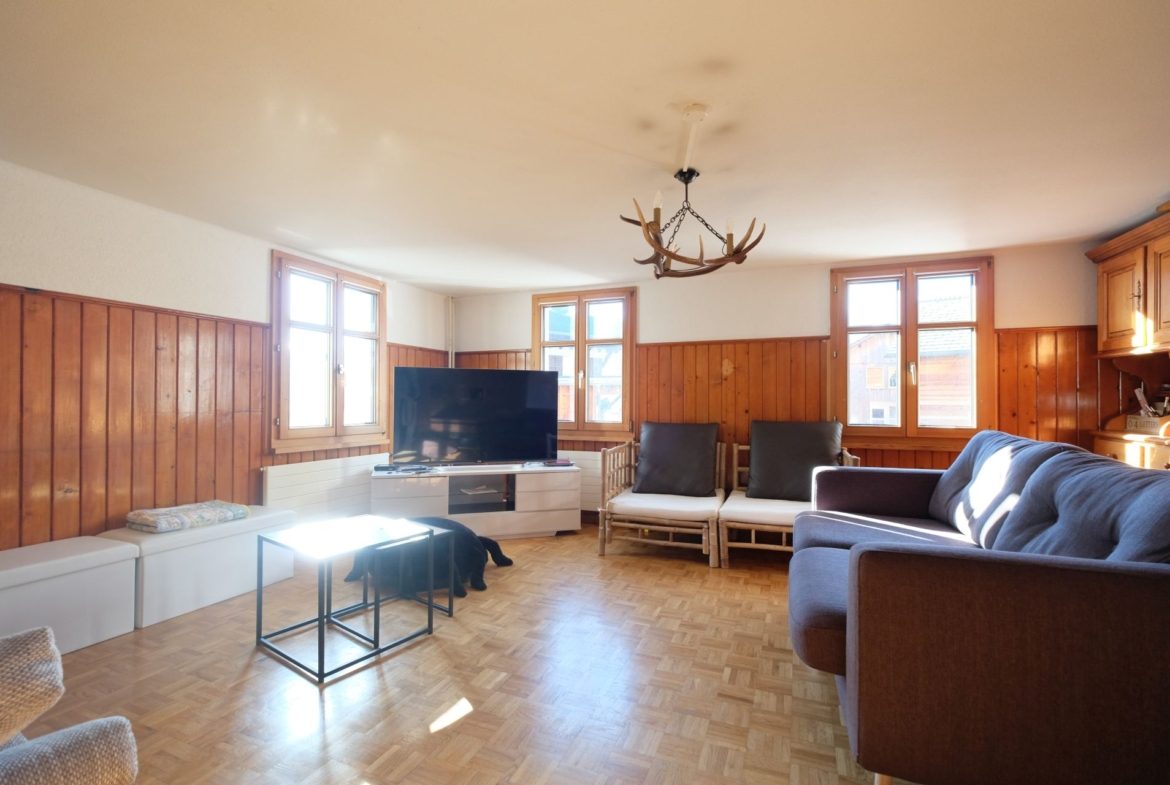 Wohnhaus / Grundstück mit Entwicklungspotential
