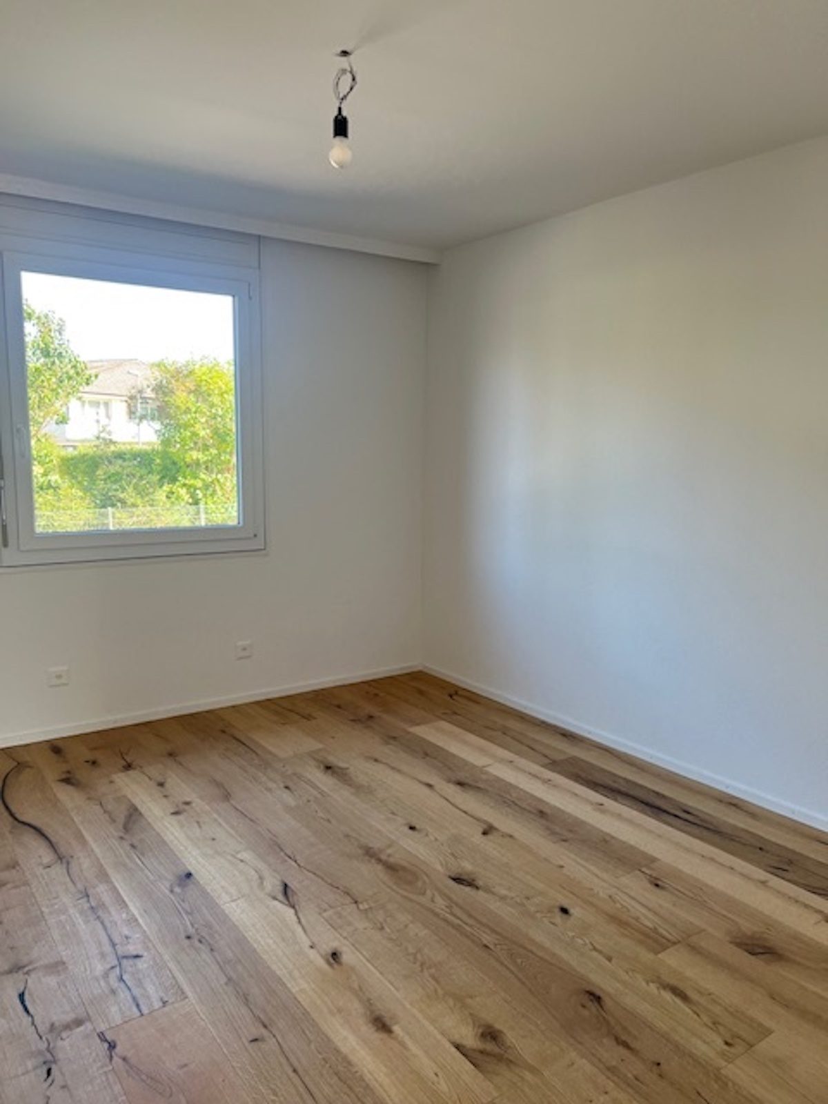 4.5 Zimmerwohnung (Hochparterre)